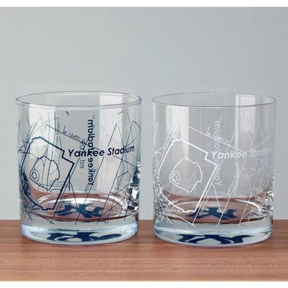 MLB New York Yankees Baseball Ballpark Map Rocks Whiskey Glasses Set of 2 NEW - Picture 2 of 16